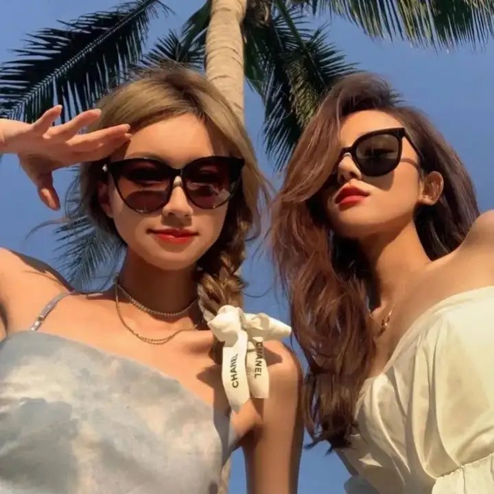 我靠情敌吹牛发家